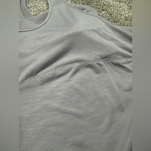 Lululemon Twist Around 2-in-1 Tank - Picture 15 of 15